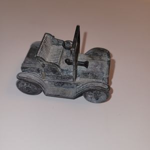 VINTAGE MINIATURE  JEEP